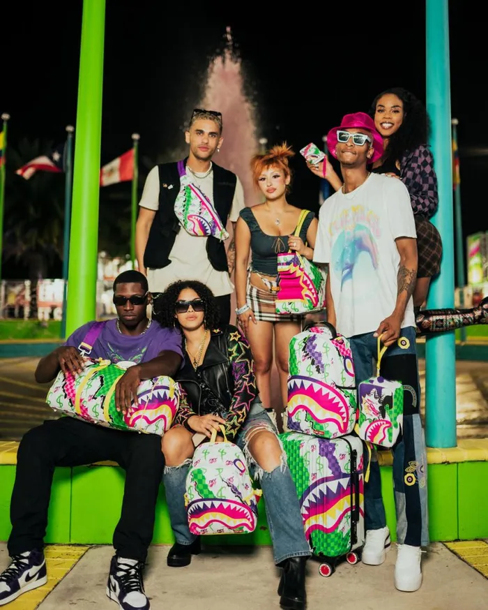 SPRAYGROUND Crossbodys DREAMY TECHNICOLOR SAVVY CROSSBODY 8211 Universal SPRAYGROUND Crossbodys DREAMY TECHNICOLOR SAVVY CROSSBODY 8211 Universal