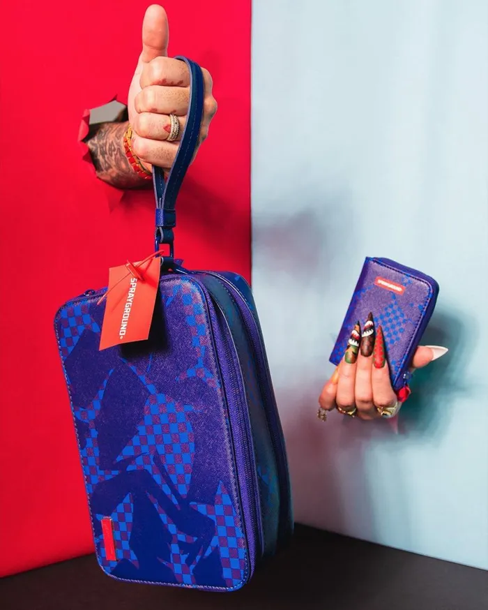 SPRAYGROUND Toiletries Aka Money Bags SHARK CHECK BLUE TOILETRY 8211 Universal SPRAYGROUND Toiletries Aka Money Bags SHARK CHECK BLUE TOILETRY 8211 Universal