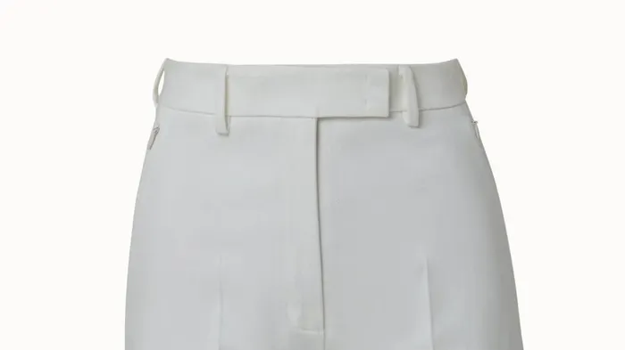 Straight Leg Cotton Stretch Denim Shorts Ecru Women Akris Pants