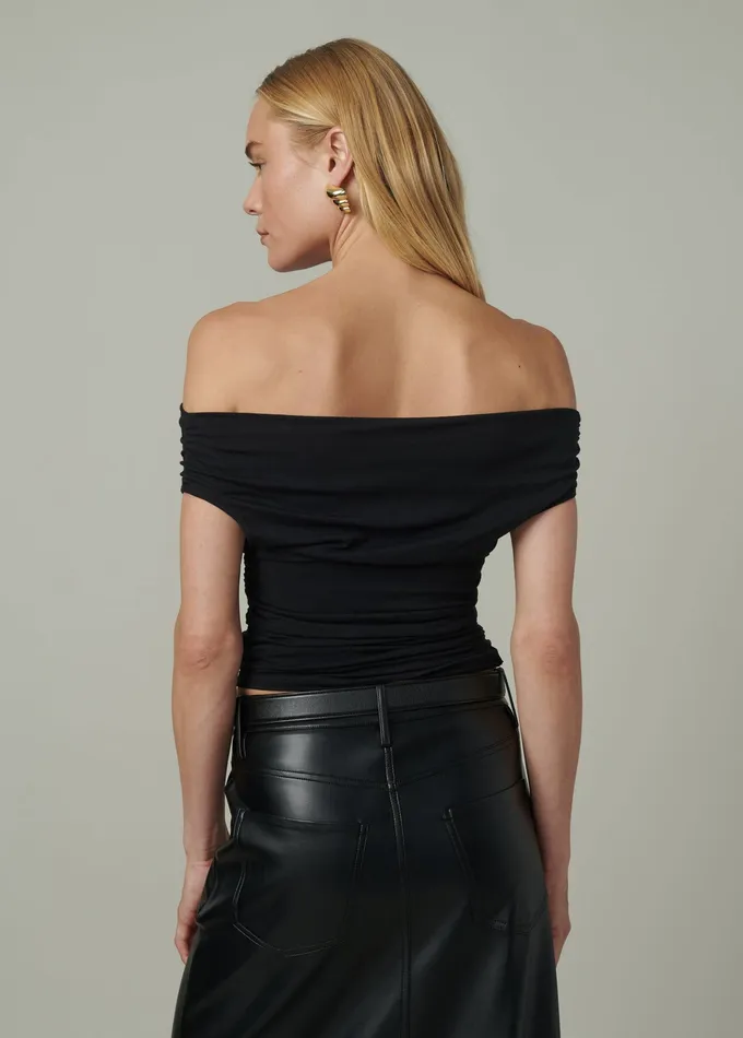 Tops Women THE MIA SLEEVELESS OFF THE SHOULDER TOP Black Joe8217s Jeans