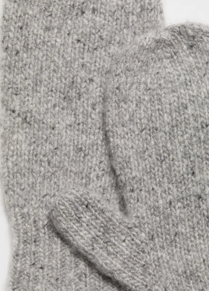 Vince Scarves Hats and Gloves Women Cashmere Donegal Mitten Medium Grey
