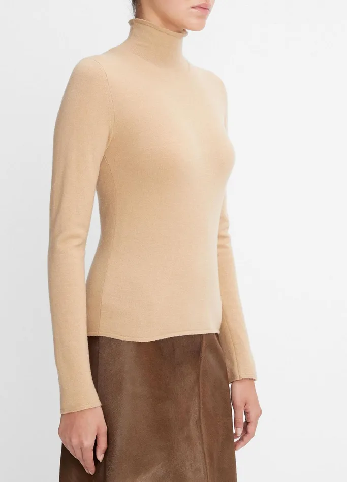 Vince Sweaters Women WoolBlend Slim Turtleneck Sweater Cashew