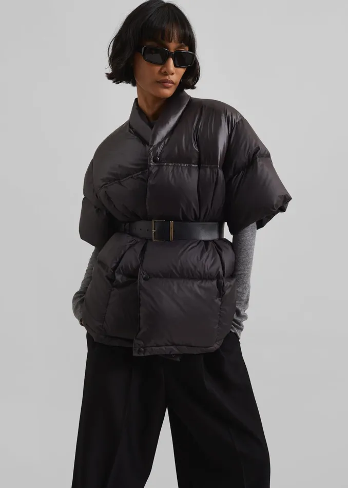 Women Akron Short Sleeve Puffer Jacket 8211 Dark Brown The Frankie Shop Outerwear