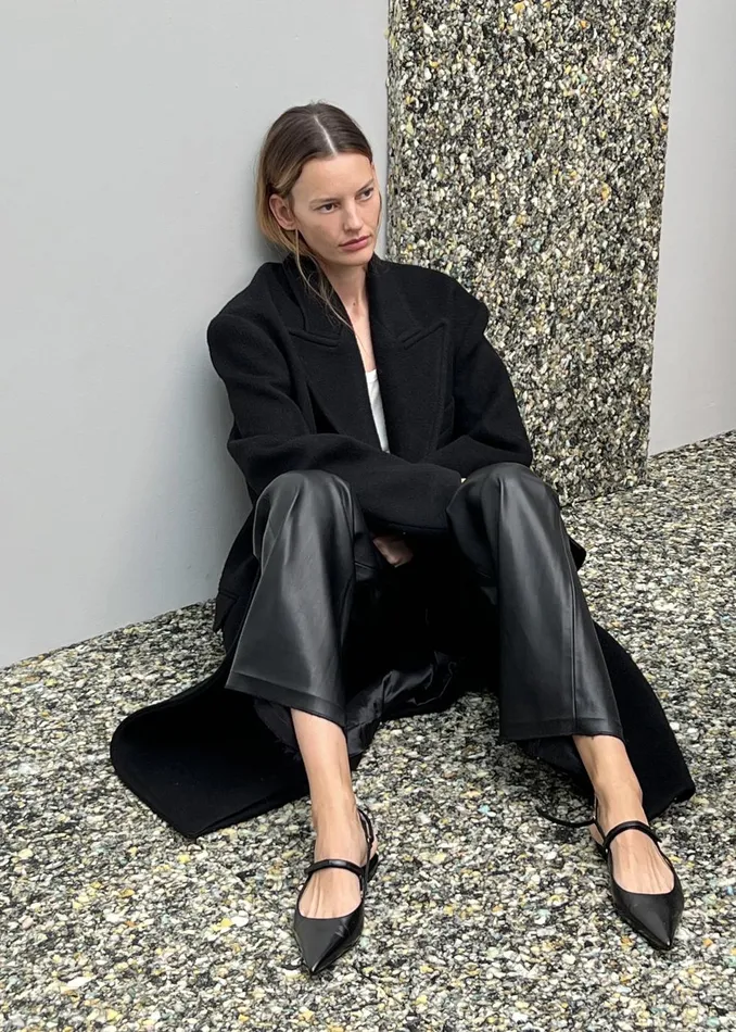 Women Anya Oversized Coat 8211 Black The Frankie Shop Outerwear