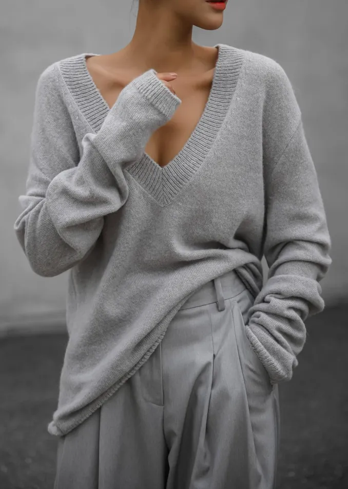 Women Brayden V Neck Sweater 8211 Light Grey The Frankie Shop Knitwear
