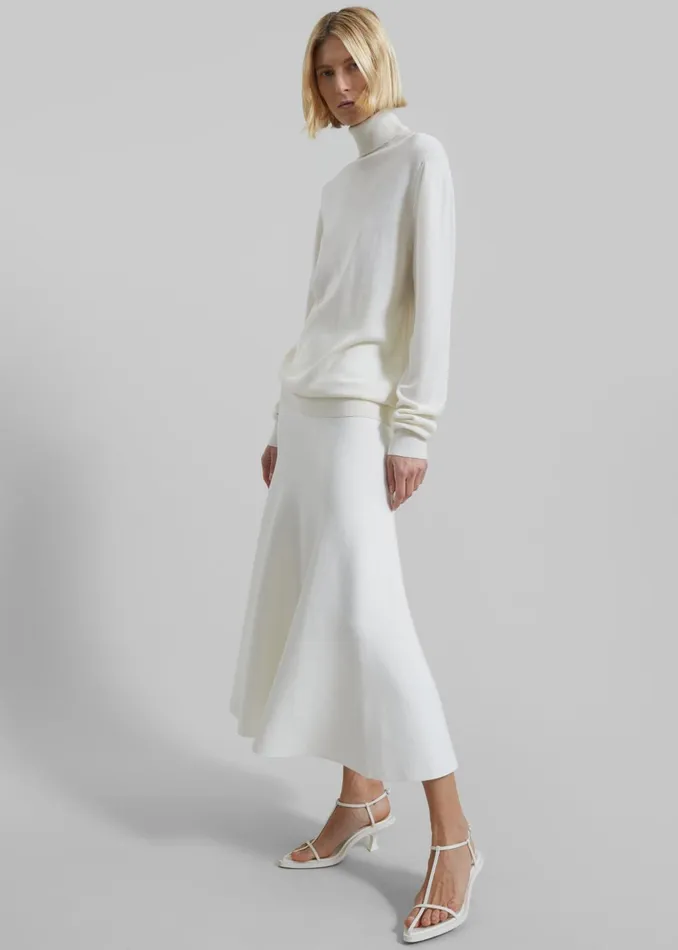 Women Eve Thin Turtleneck Sweater 8211 Ivory The Frankie Shop Knitwear