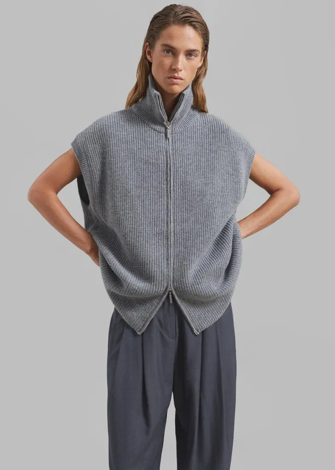 Women Kellan Wool Blend Sleeveless Zip Turtleneck 8211 Grey The Frankie Shop Knitwear