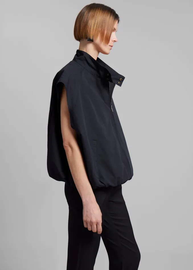 Women Lance Sleeveless Bomber Jacket 8211 Black The Frankie Shop Outerwear