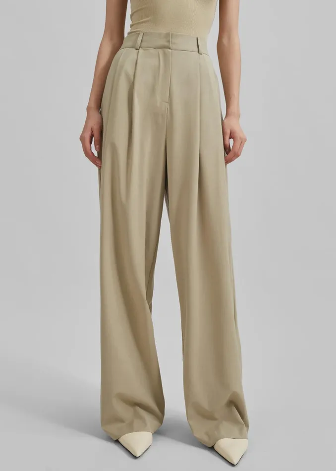Women Livvy Pleated Trousers 8211 Beige The Frankie Shop Bottoms