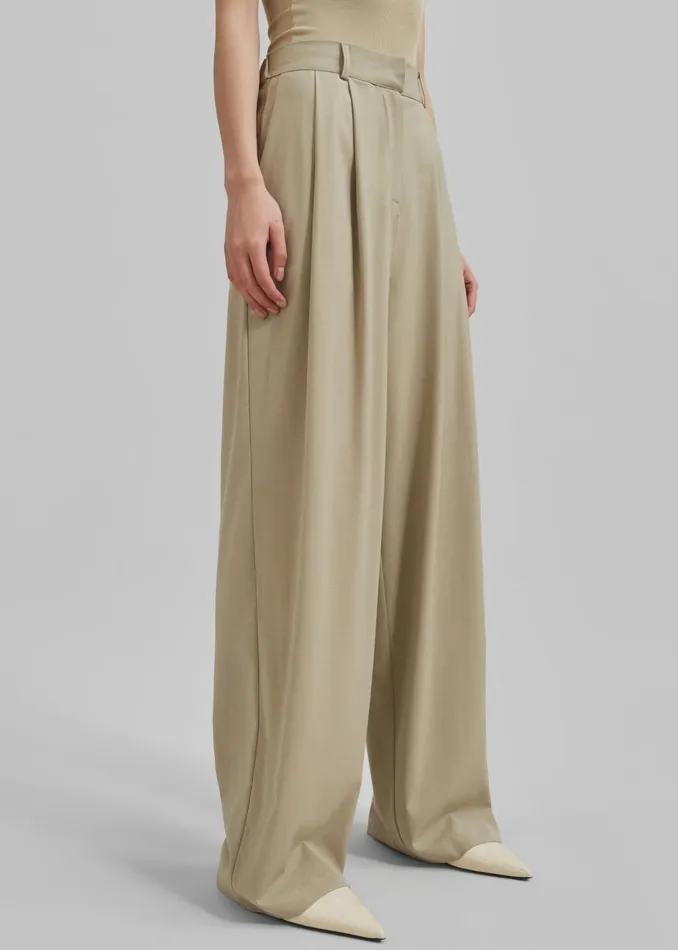 Women Livvy Pleated Trousers 8211 Beige The Frankie Shop Bottoms