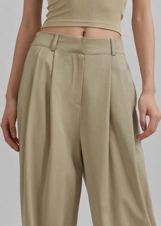 Women Livvy Pleated Trousers 8211 Beige The Frankie Shop Bottoms