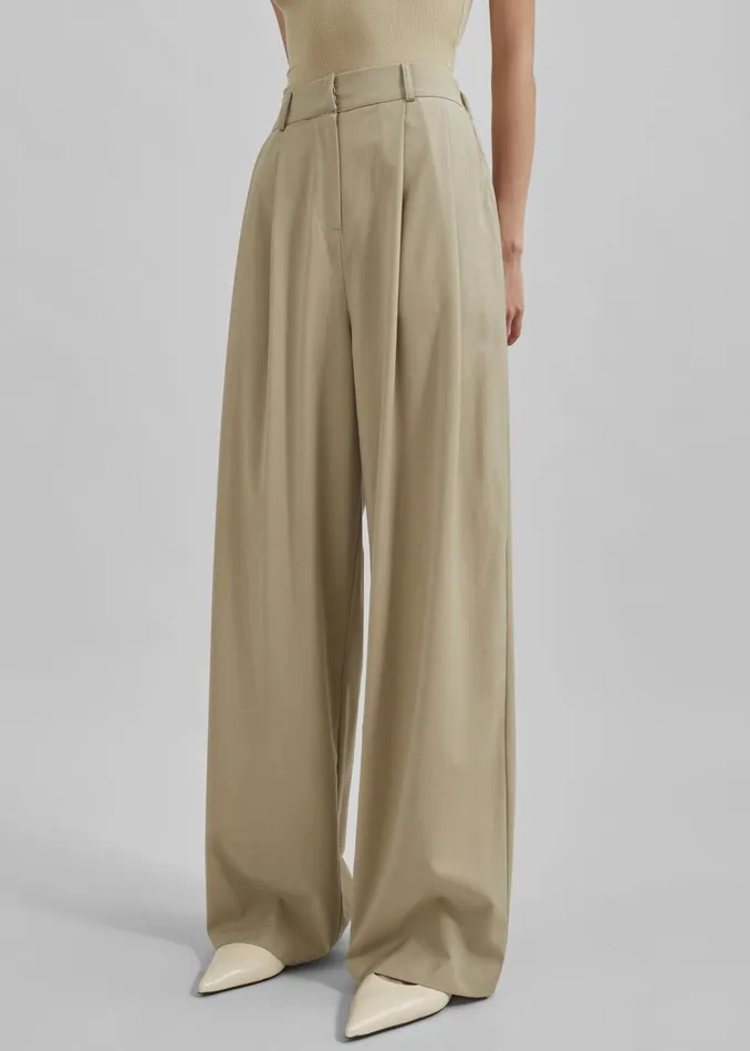 Women Livvy Pleated Trousers 8211 Beige The Frankie Shop Bottoms