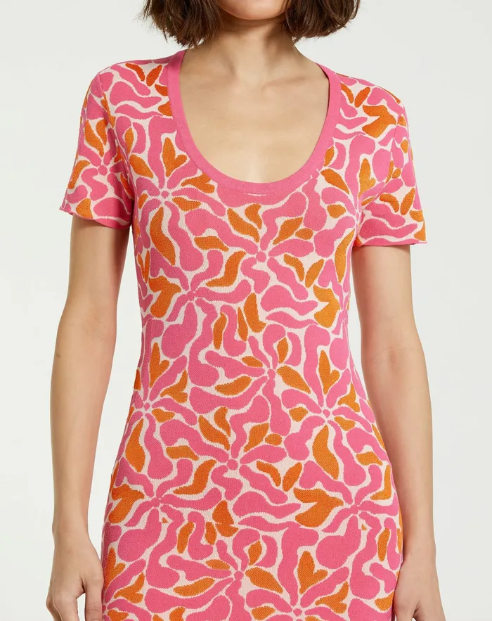 Women Mac Duggal Short Sleeve Scoop Neck Floral Knit Maxi Dress 8211 FINAL SALE Hot Pink Multi Knitwear