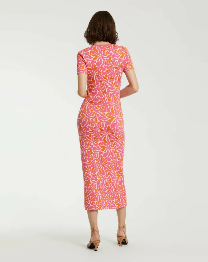 Women Mac Duggal Short Sleeve Scoop Neck Floral Knit Maxi Dress 8211 FINAL SALE Hot Pink Multi Knitwear