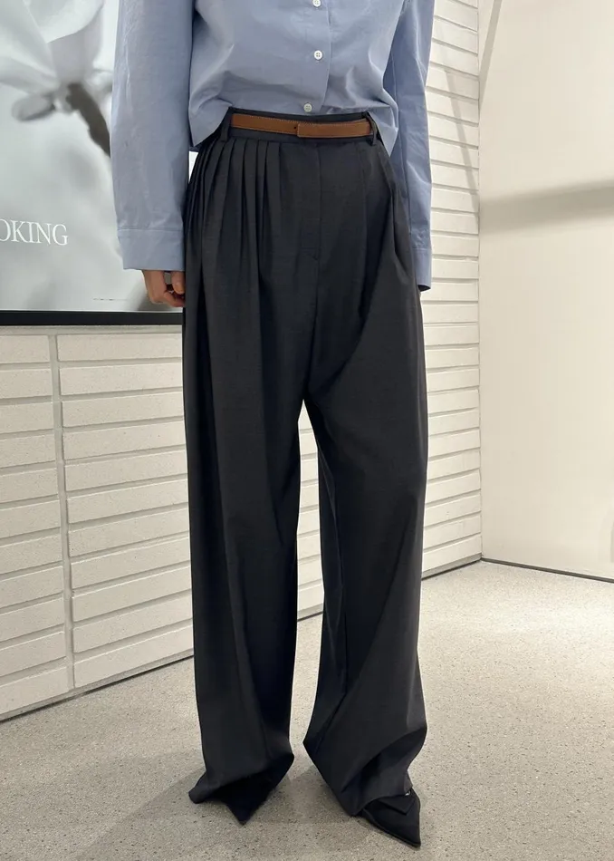 Women Nyla Pleated Pants 8211 Charcoal The Frankie Shop Bottoms