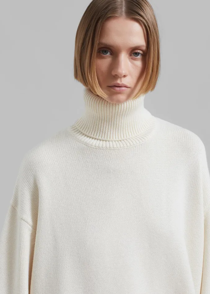 Women Rhea Trapeze Turtleneck 8211 Ivory The Frankie Shop Knitwear