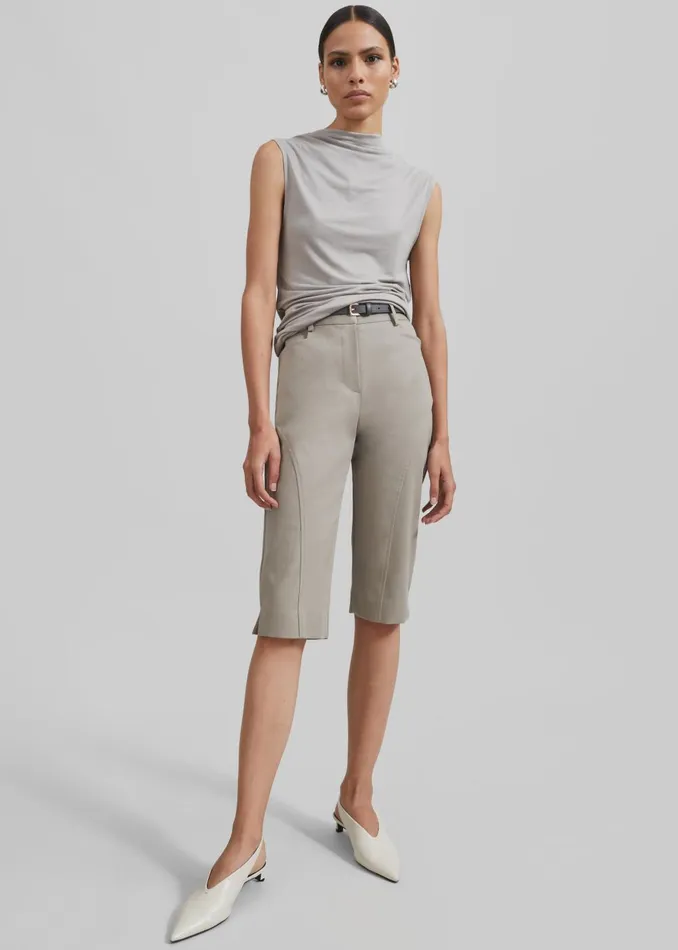 Women Romane Bermuda Shorts 8211 Beige The Frankie Shop Bottoms