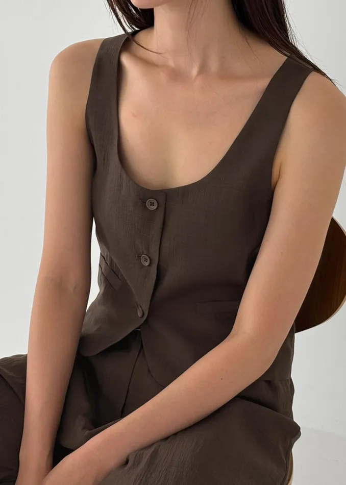 Women Selene Vest 8211 Chocolate The Frankie Shop Outerwear
