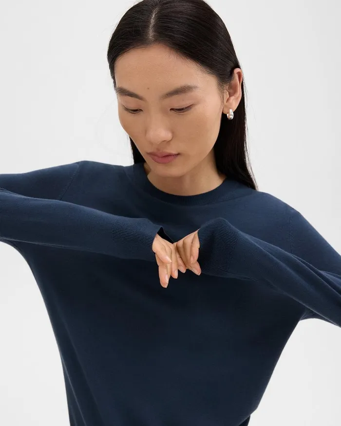 Women Sweaters Cardigans Theory Crewneck Sweater In Regal Wool Ash Blue