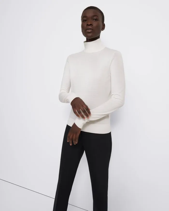 Women Sweaters Cardigans Theory Turtleneck Sweater In Regal Wool New Ivory