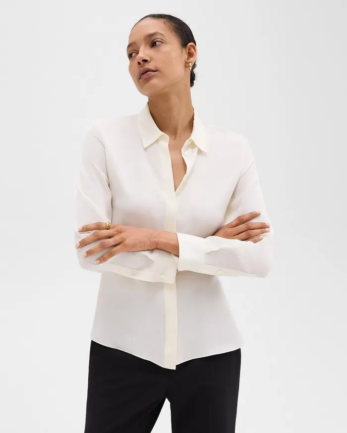 Women Tops Theory Fitted Shirt In Silk Georgette Ivory