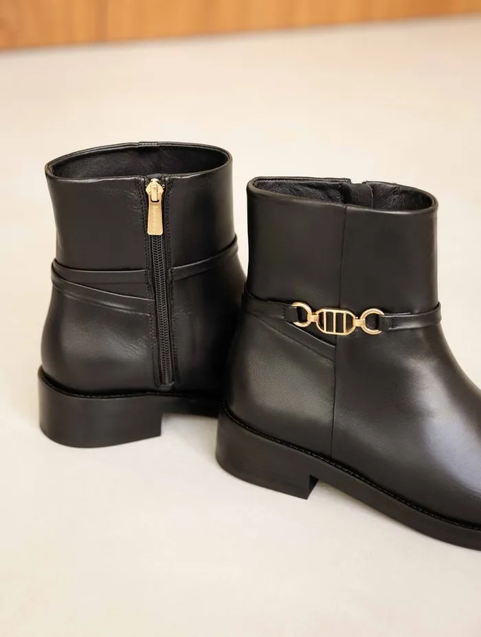 Yona Passion Black Women Bobbies Ankle Boots